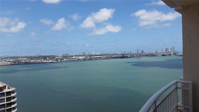 770 Claughton Island Drive 2107, Miami, FL 33131