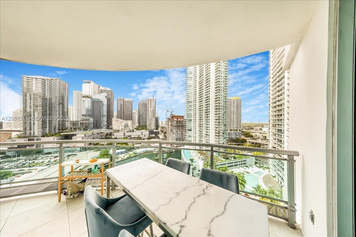 350 S Miami Avenue 2314, Miami, FL 33130 photo 17