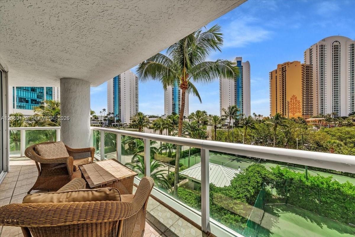 16400 Collins Avenue 342 — photo 8