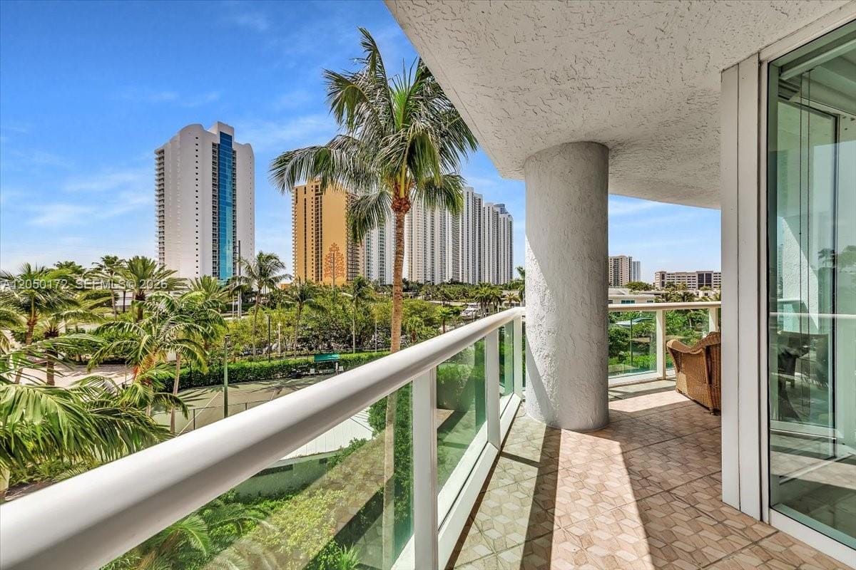 16400 Collins Avenue 342 — photo 12