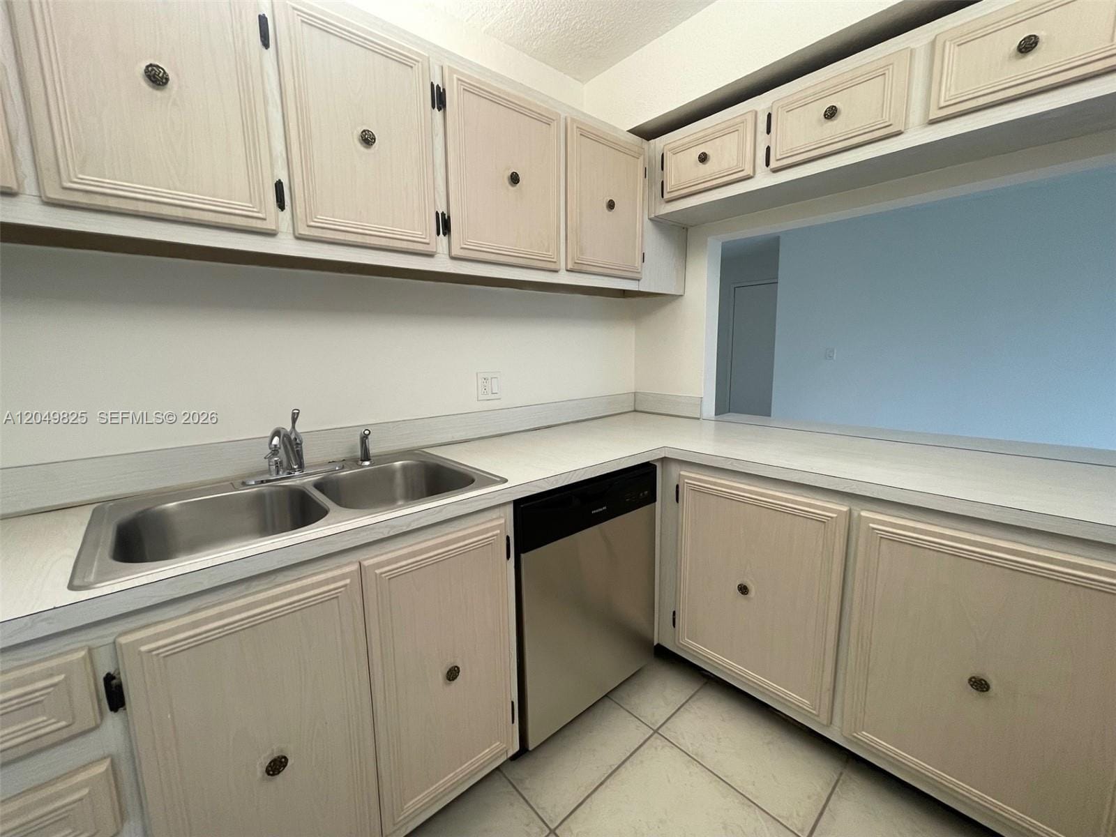 9441 Live Oak Place 209 — photo 12
