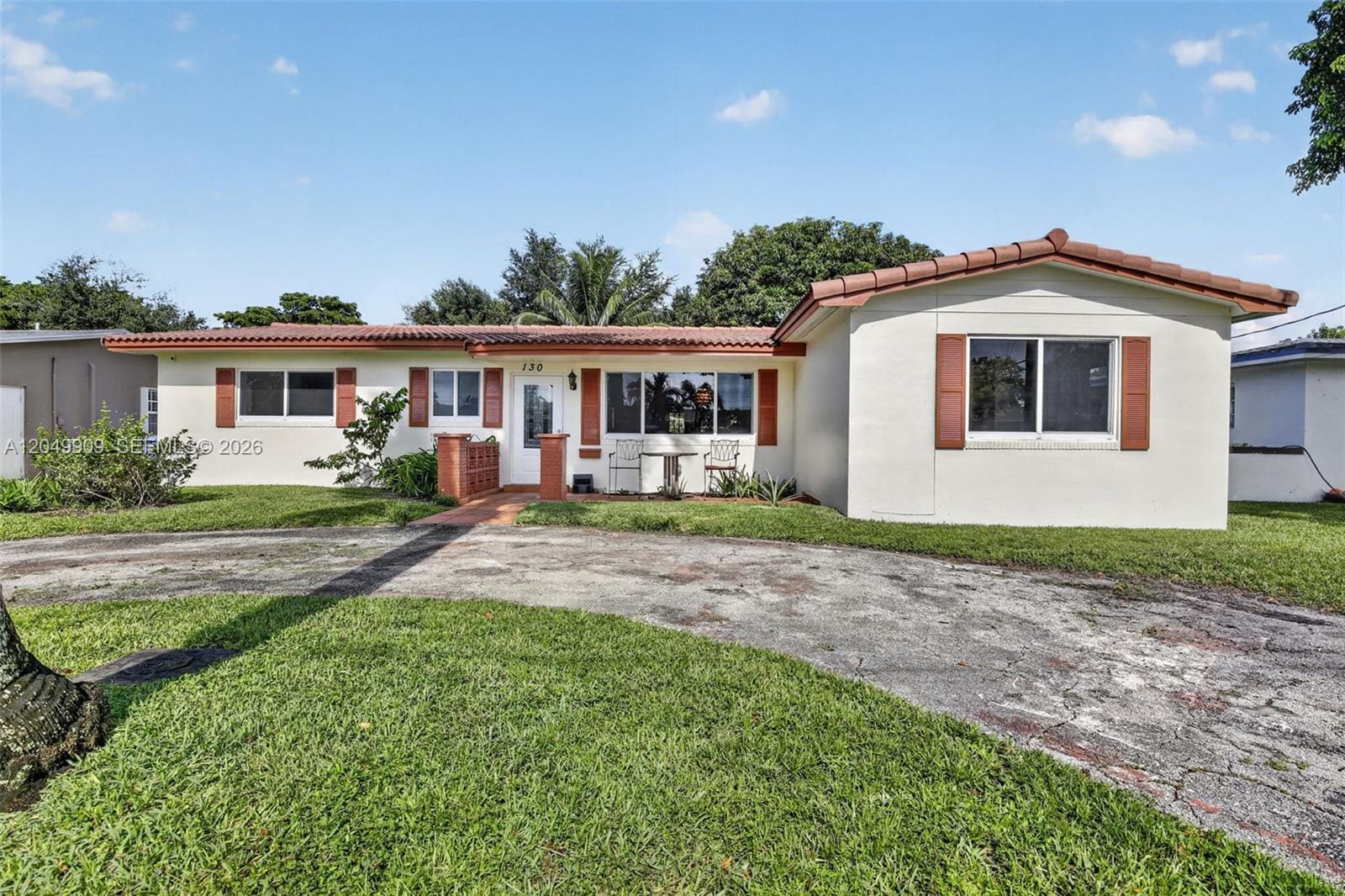 130 NW 78th Avenue, Pembroke Pines, FL 33024