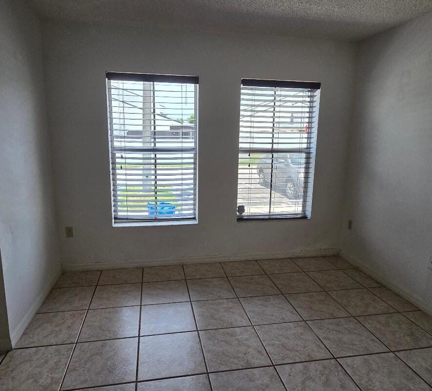 9187 Fontainebleau Boulevard 419 — photo 11