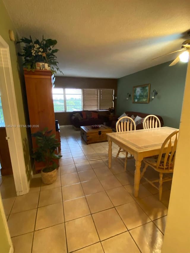 330 SE 2nd Street 403F, Hallandale Beach, FL 33009