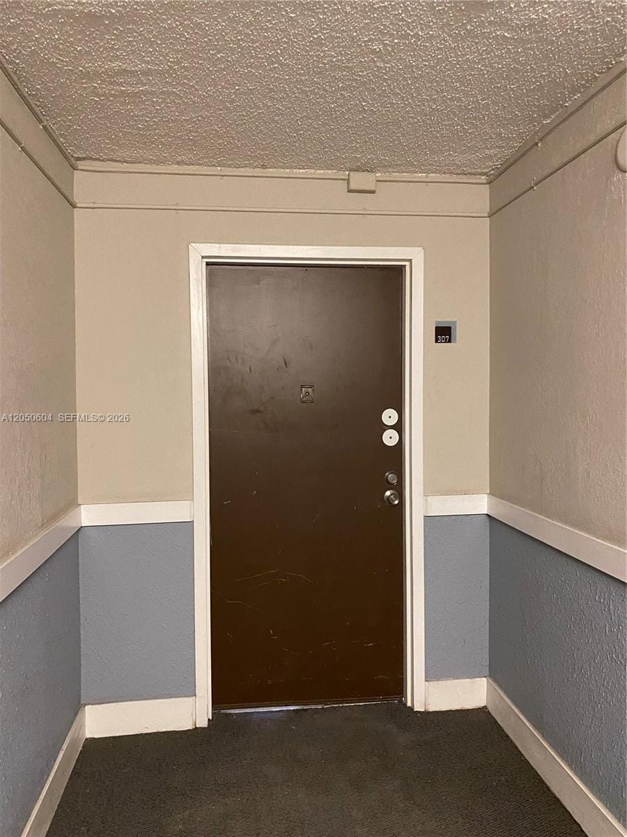 486 NW 165th St Road B307, Miami, FL 33169