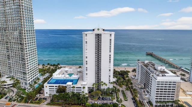 16711 Collins Avenue 808, Sunny Isles Beach, FL 33160