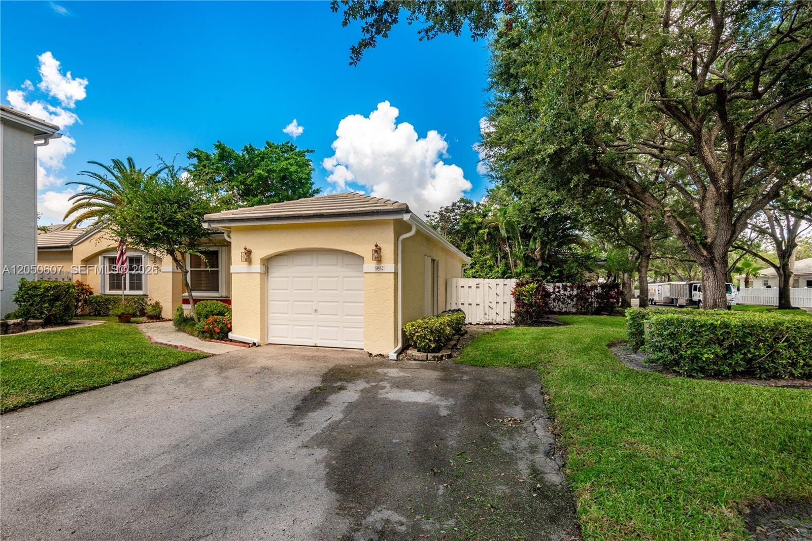 9852 NW 9th Court — photo 8