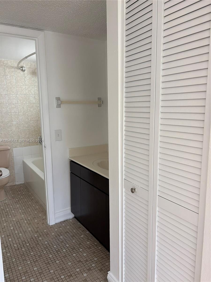 1150 Collins Avenue 404, Miami Beach, FL 33139 photo 12