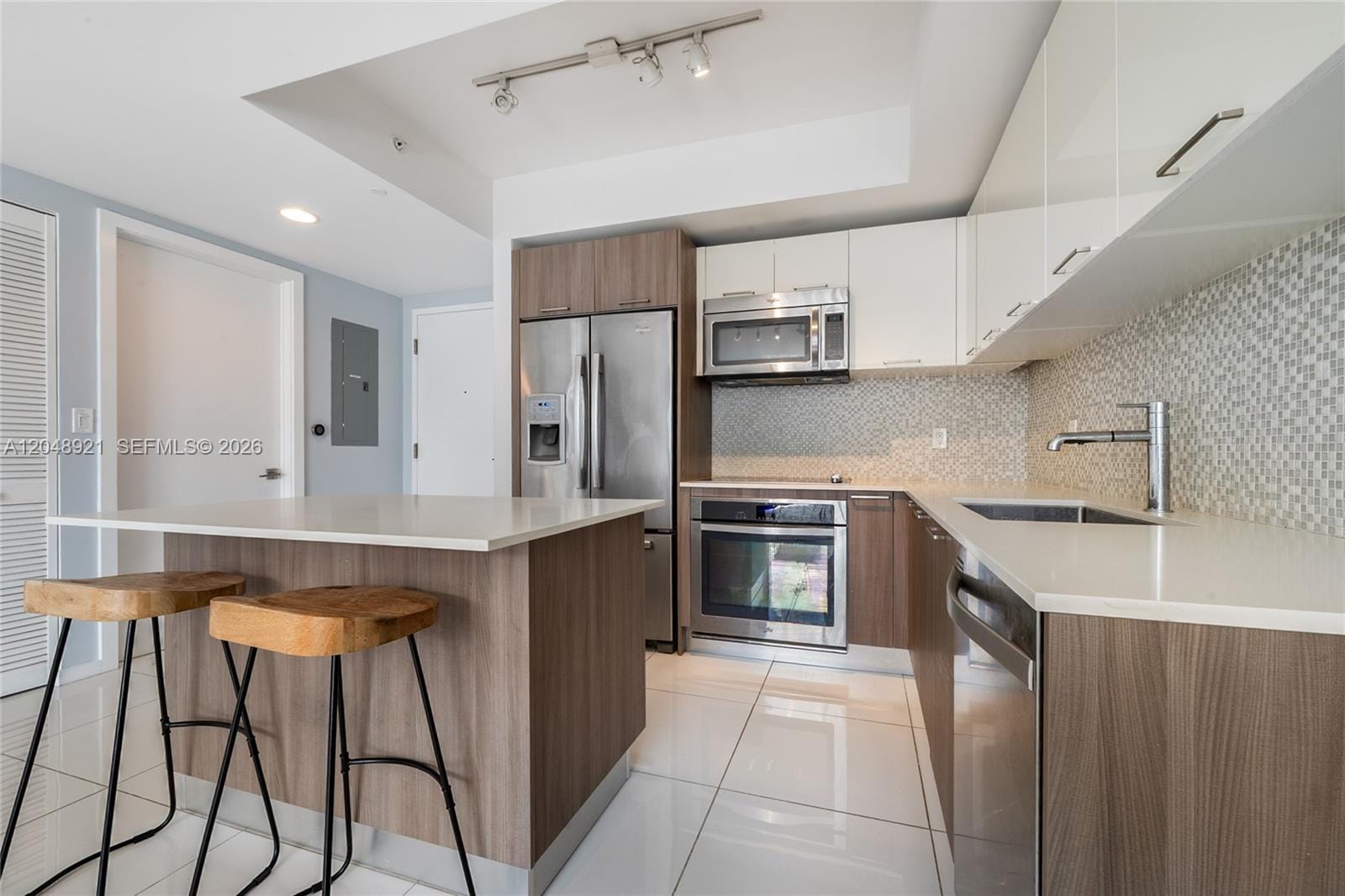 5252 NW 85th Avenue 1005 — photo 3