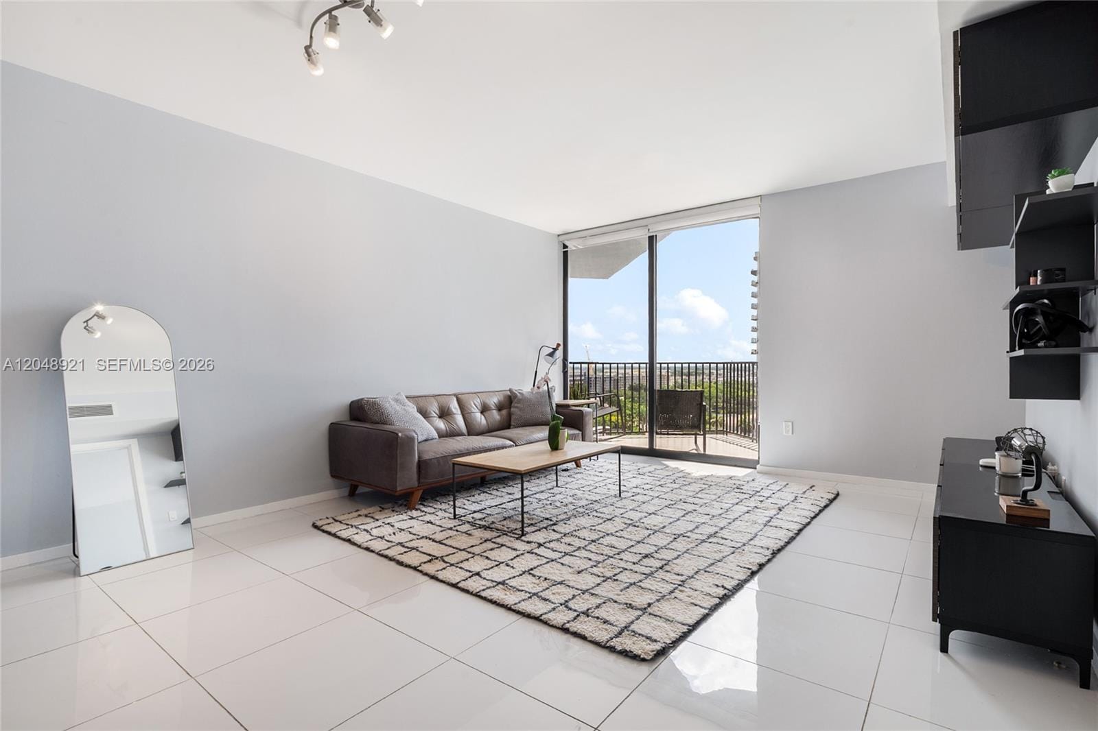 5252 NW 85th Avenue 1005 — photo 9