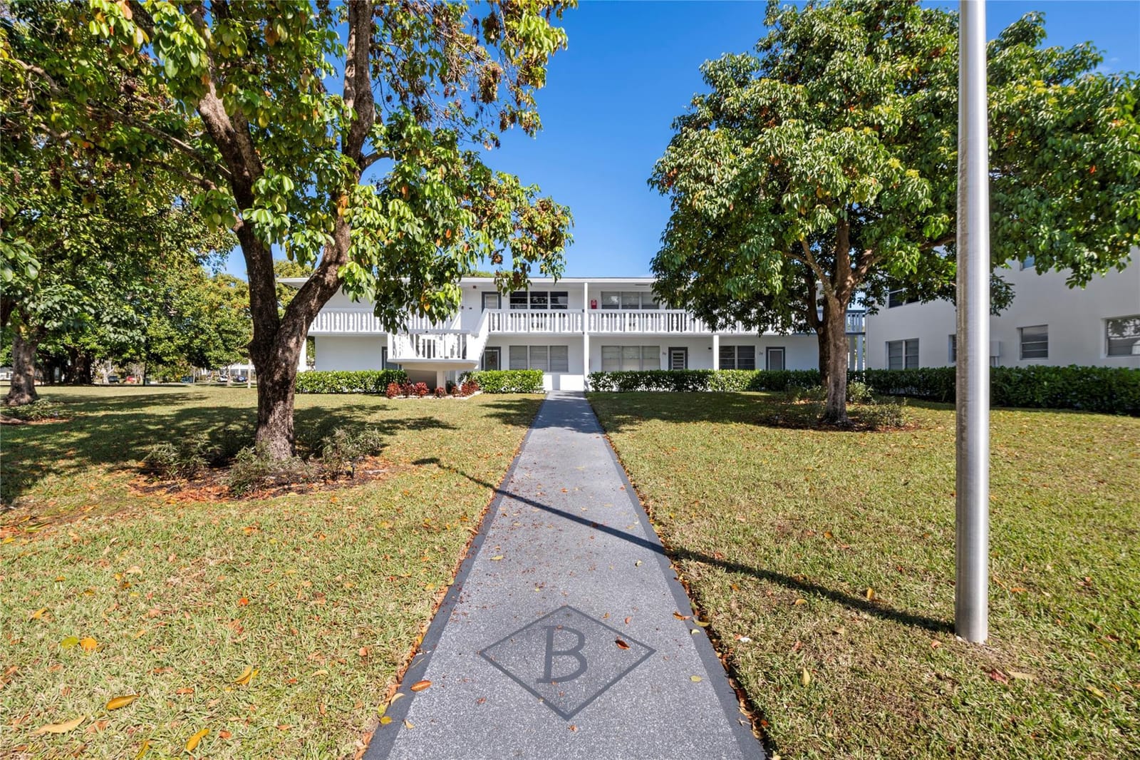 28 Prescott B 28, Deerfield Beach, FL 33442 photo 21