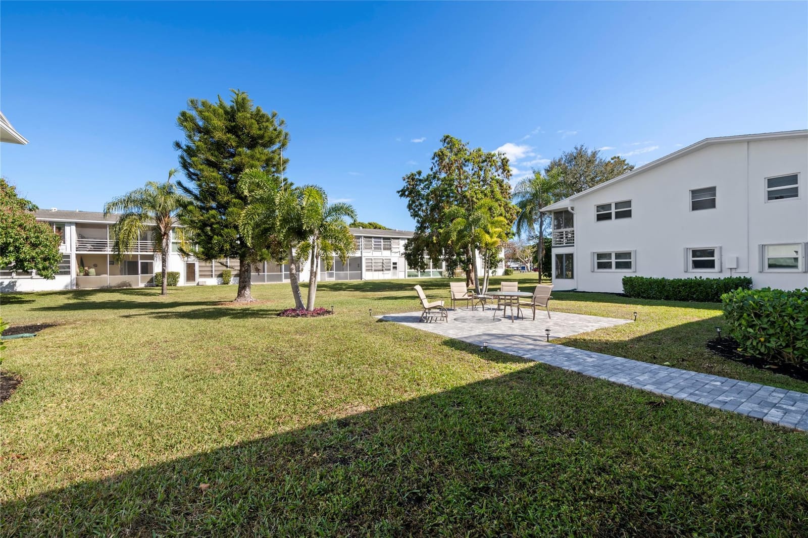 28 Prescott B 28, Deerfield Beach, FL 33442 photo 23