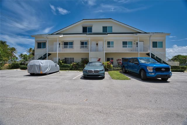 250 N Bella Vista Court N 50, Jupiter, FL 33477