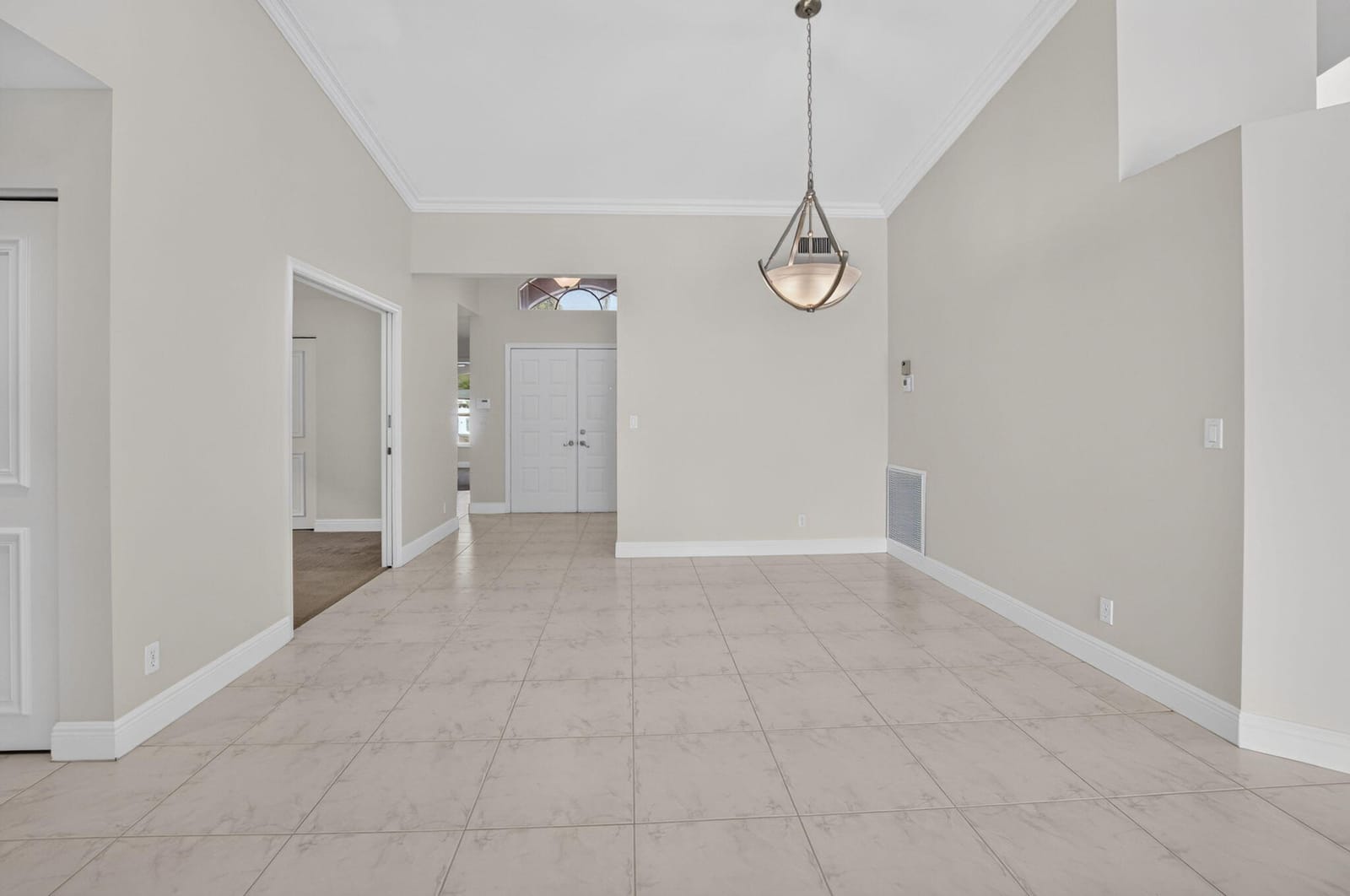 9875 Harbour Lake Circle — photo 11