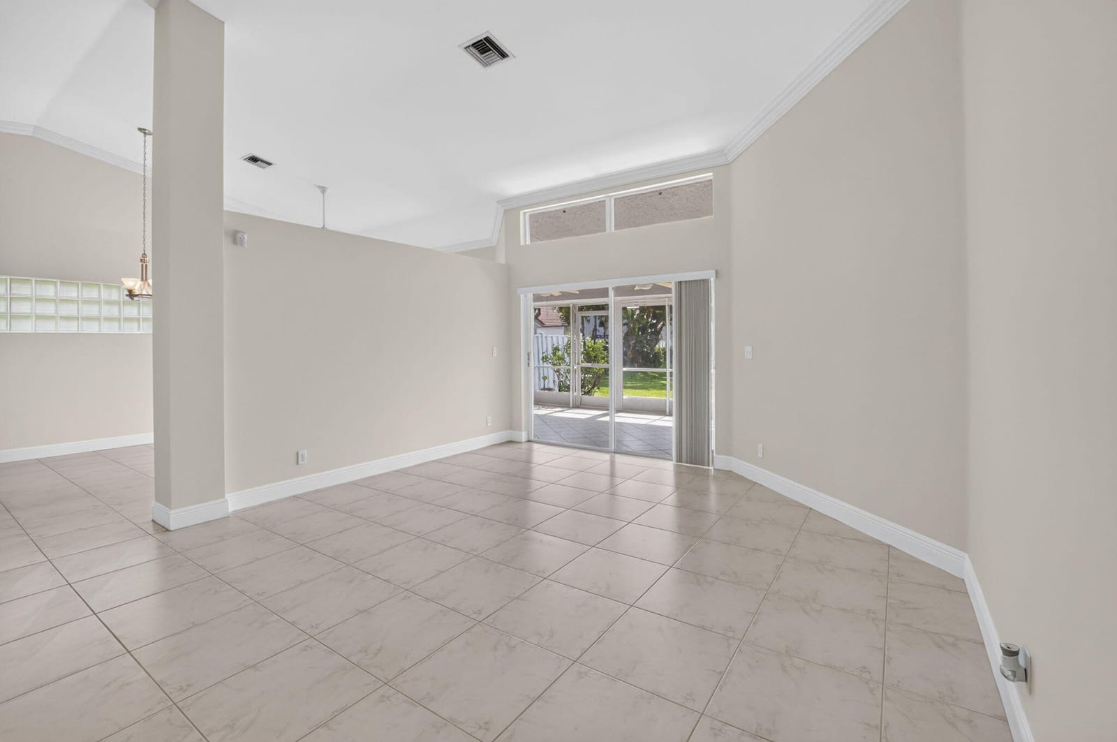 9875 Harbour Lake Circle — photo 12