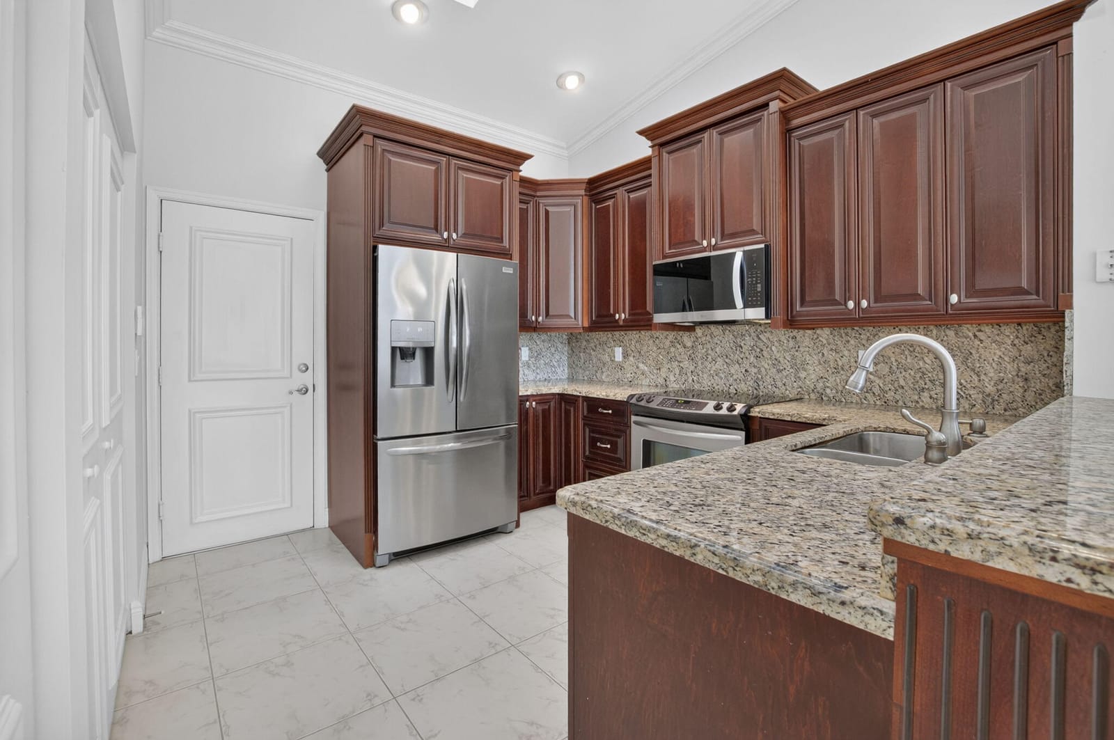 9875 Harbour Lake Circle, Boynton Beach, FL 33437 photo 13