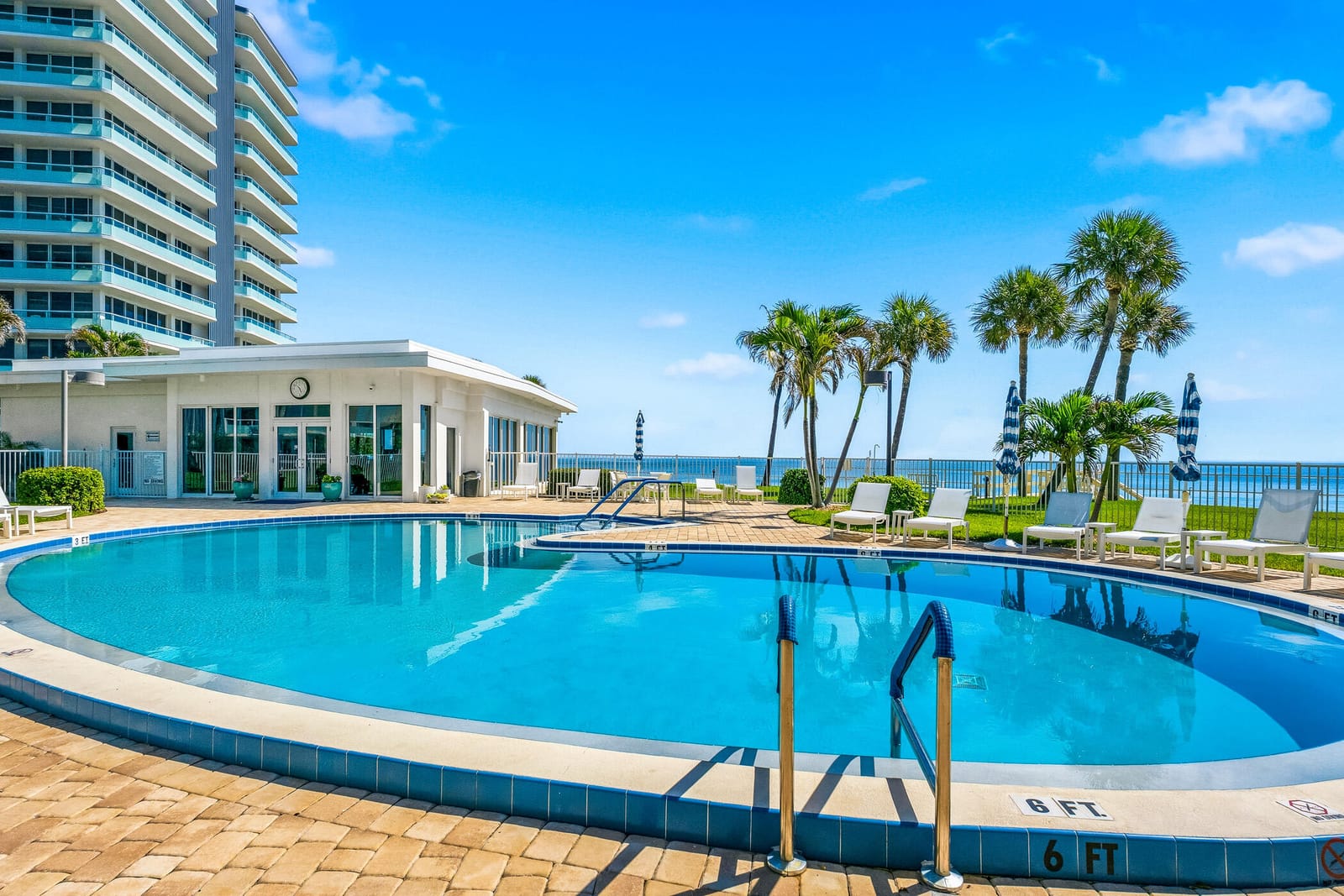 3554 Ocean Drive, Vero Beach, FL 32963 photo 9