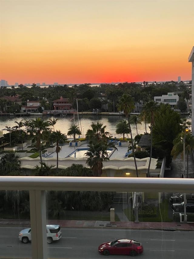5601 Collins Avenue 722, The Pavilion, Miami Beach, FL