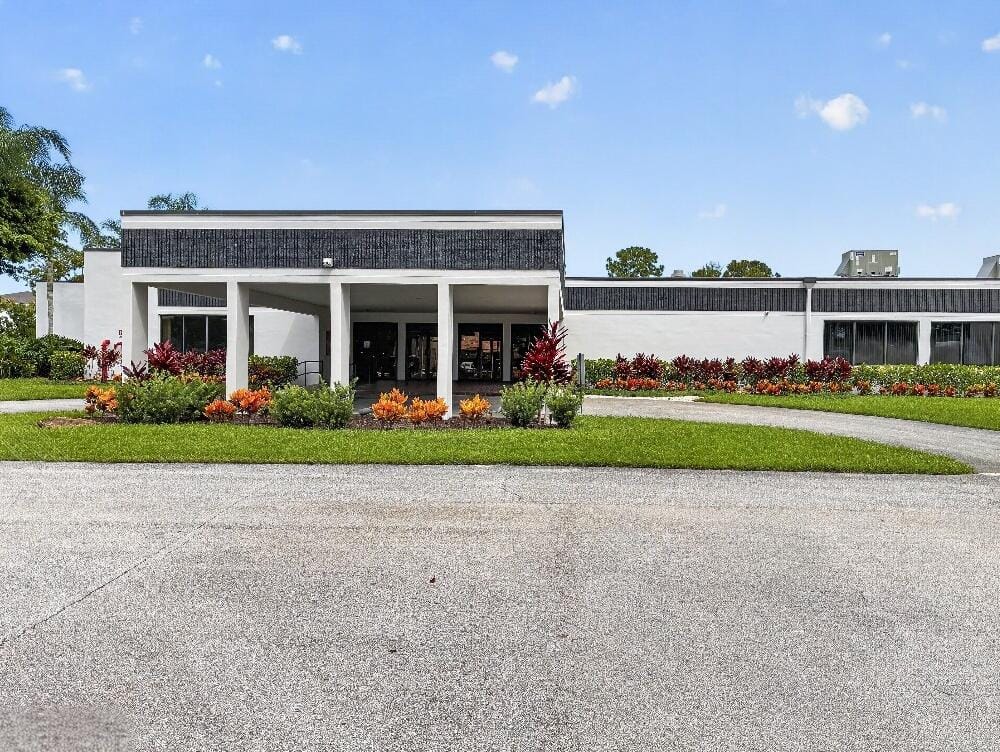 4820 Lucerne Lakes Boulevard W 402 — photo 5
