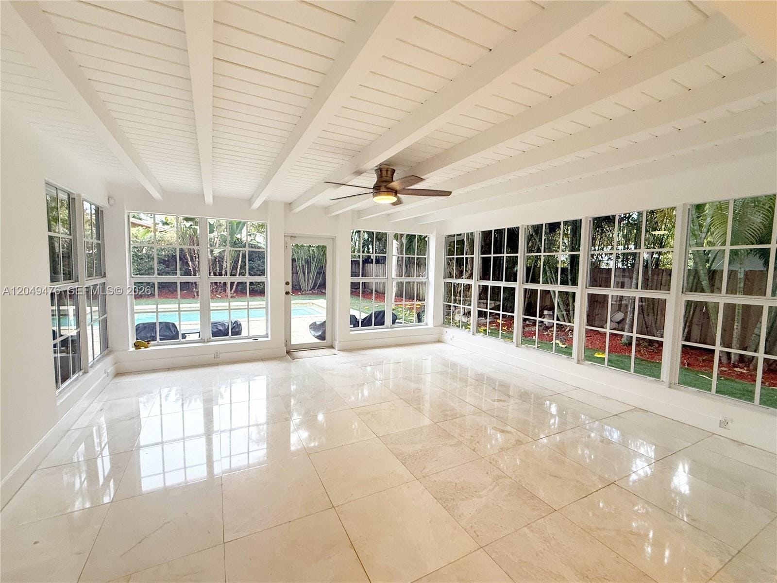5835 La Gorce Drive — photo 8