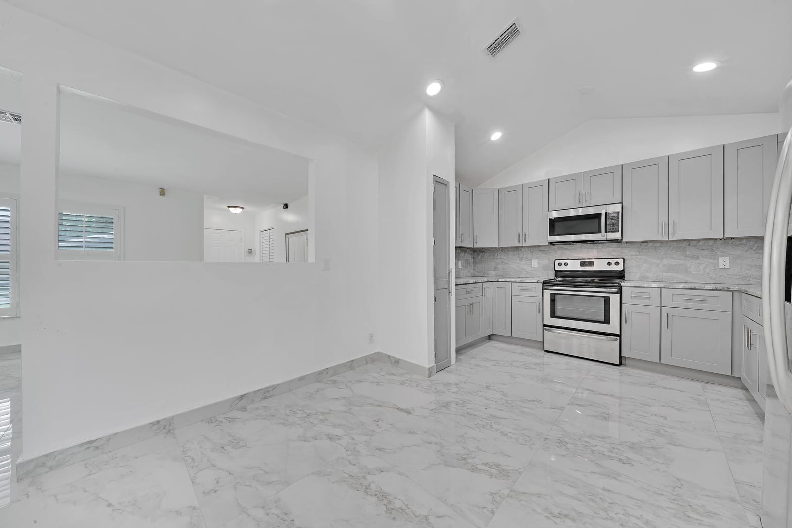724 Avenue Chaumont, Delray Beach, FL 33445 photo 6