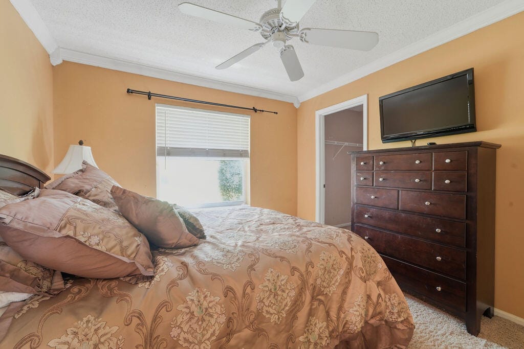10884 Paso Fino Drive, Lake Worth, FL 33449 photo 25