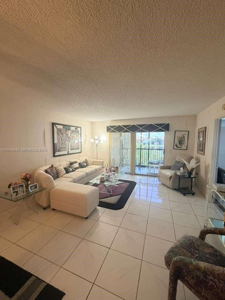 750 SW 138th Avenue 413F, Pembroke Pines, FL 33027 photo 2