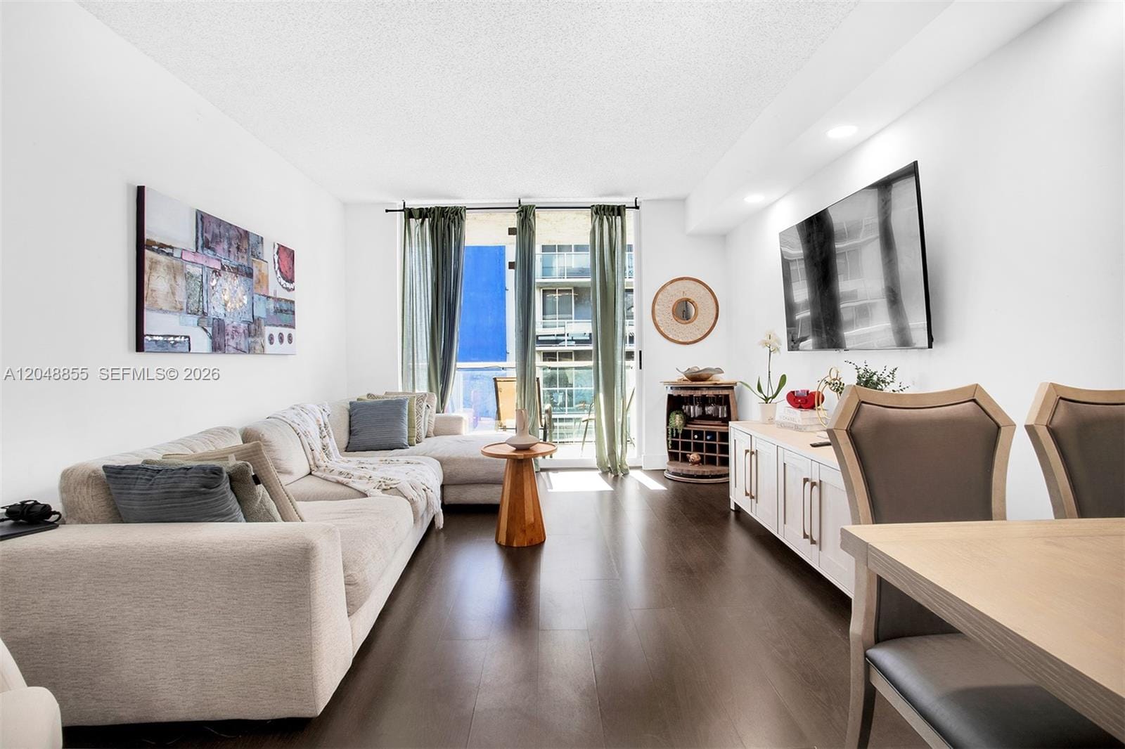 5091 NW 7th Street TS11, Miami, FL 33126