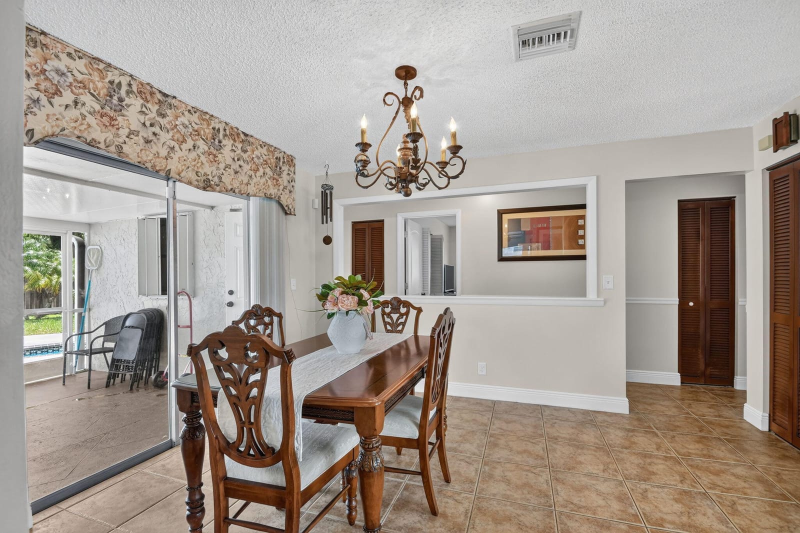 1241 SW 28th Avenue, Boynton Beach, FL 33426 photo 13