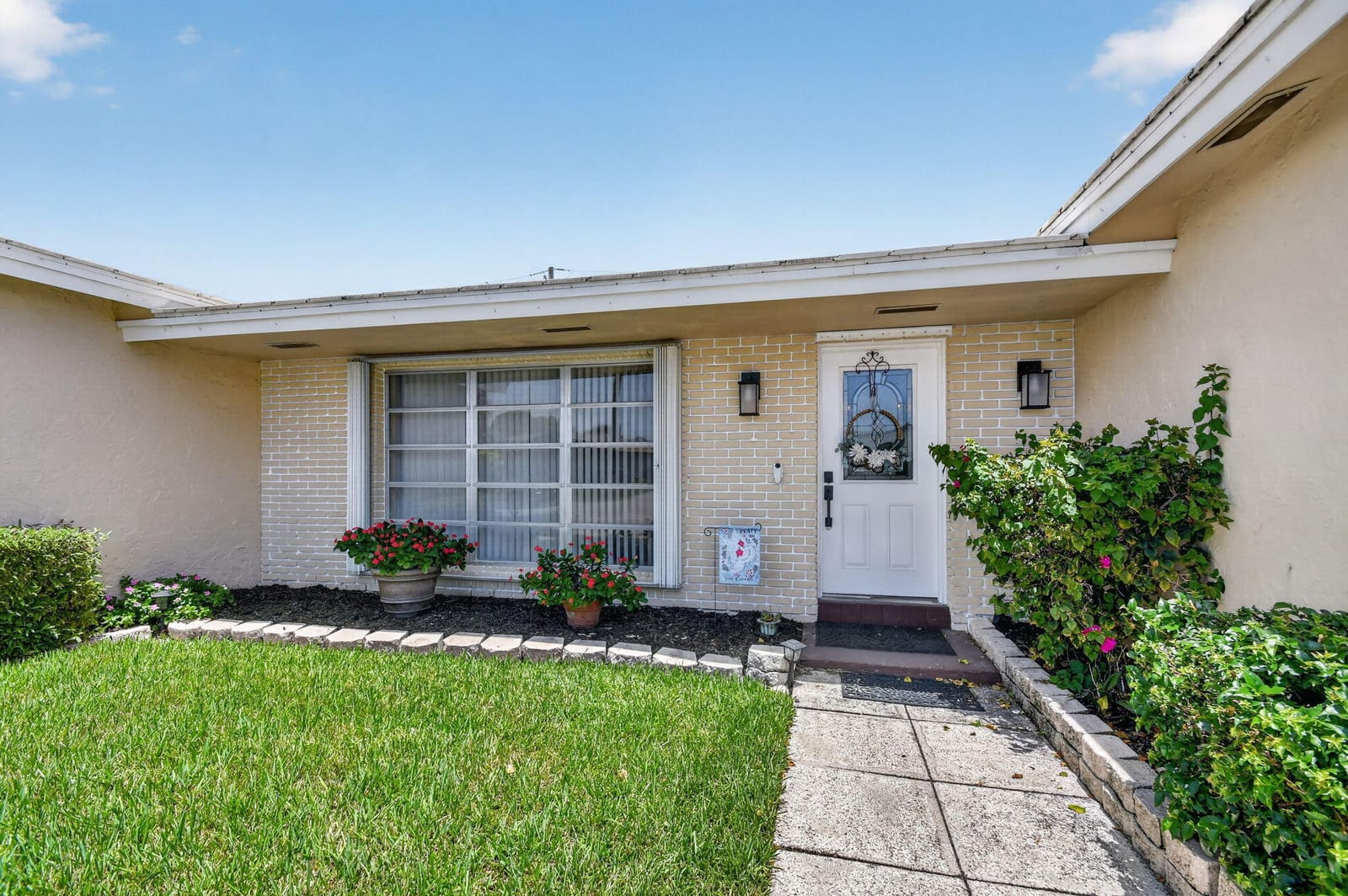 1241 SW 28th Avenue, Boynton Beach, FL 33426 photo 4
