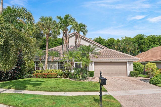 7398 Falls Road W, sold in Lakeridge Falls, Boynton Beach, FL