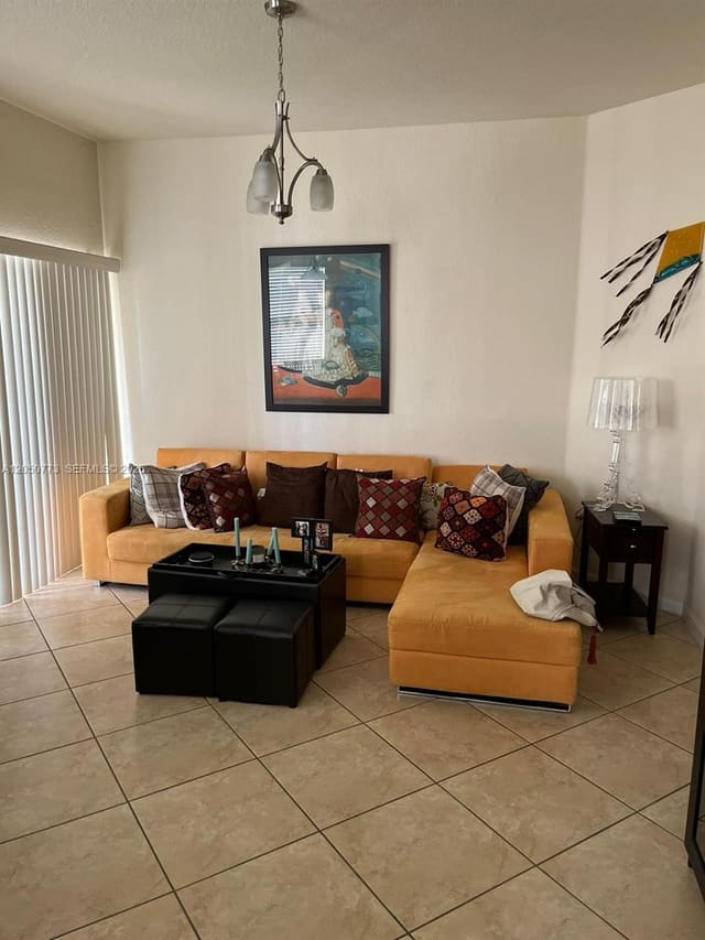 11401 NW 89th Street 104, Doral, FL 33178