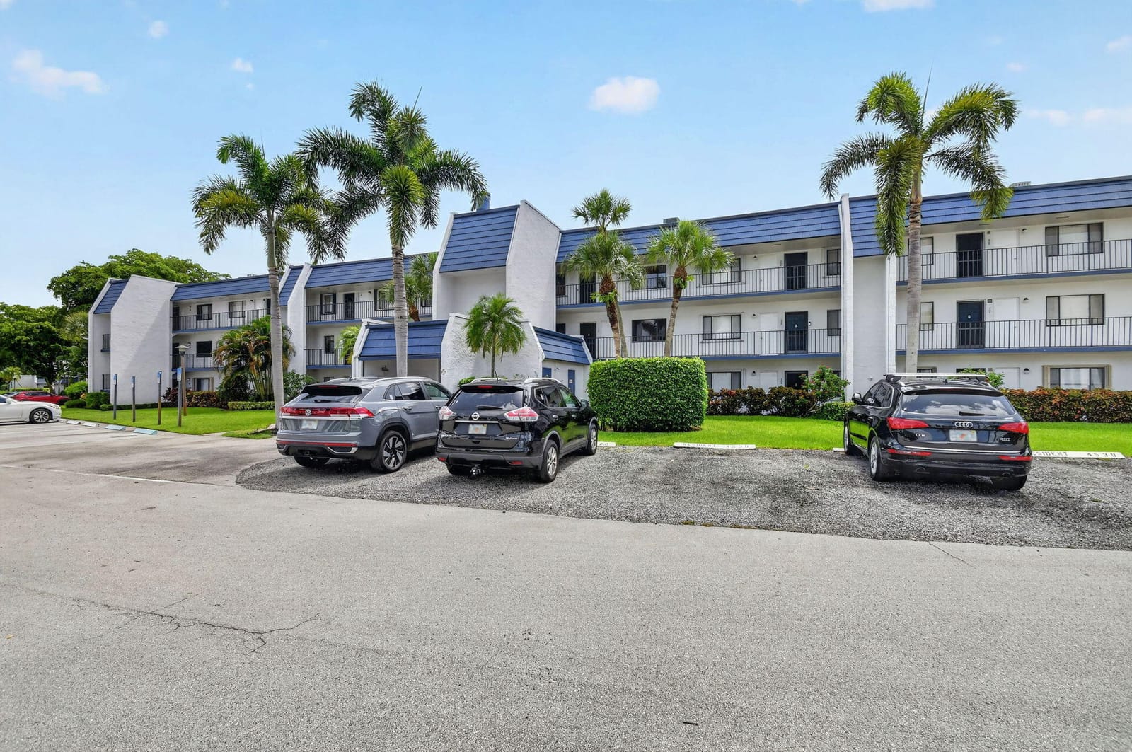 4539 Luxemburg Court 205, Lake Worth, FL 33467 photo 15