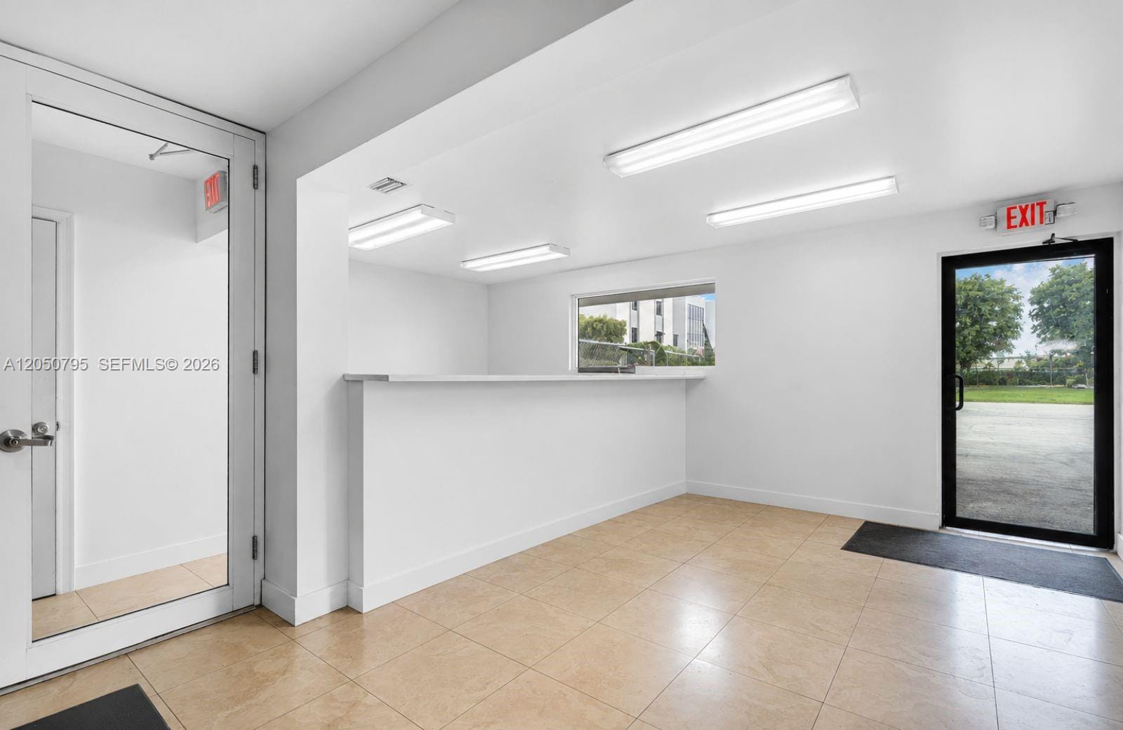 7440 NW 66th Street, Miami, FL 33166 photo 12