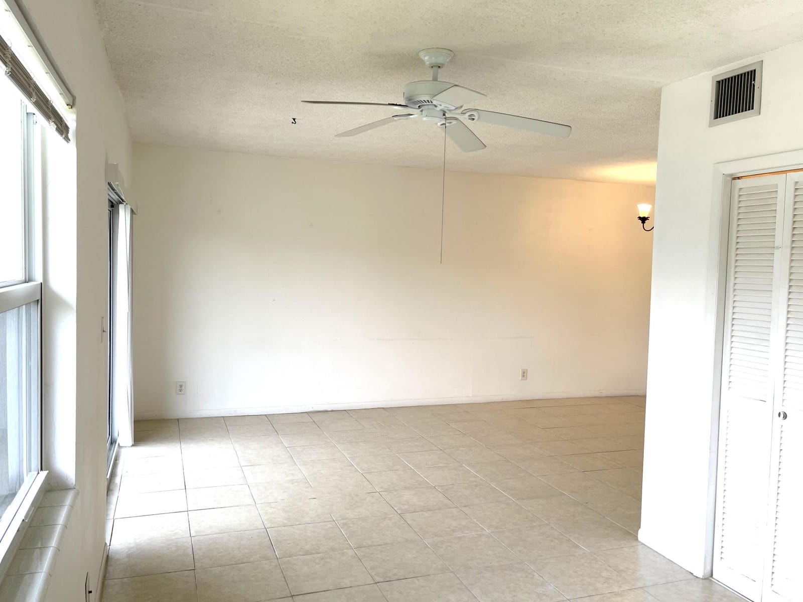 5501 NW 2nd Avenue 313 — photo 11