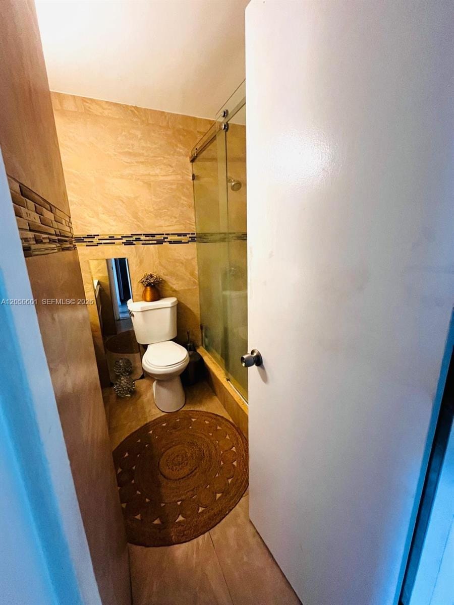 520 NE 38th Street 15 — photo 7