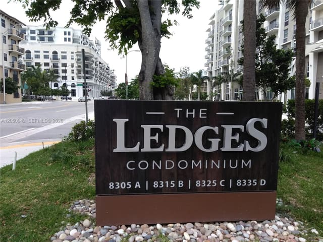 8315 SW 72nd Avenue 303B, Miami, FL 33143
