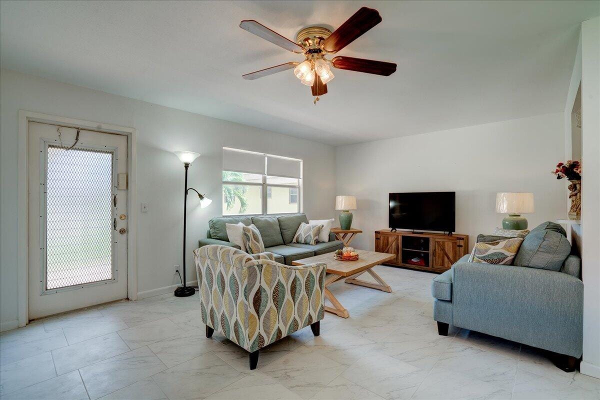 222 Saxony E 222, Delray Beach, FL 33446 photo 1