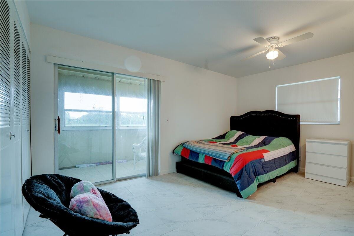 222 Saxony E 222, Delray Beach, FL 33446 photo 12