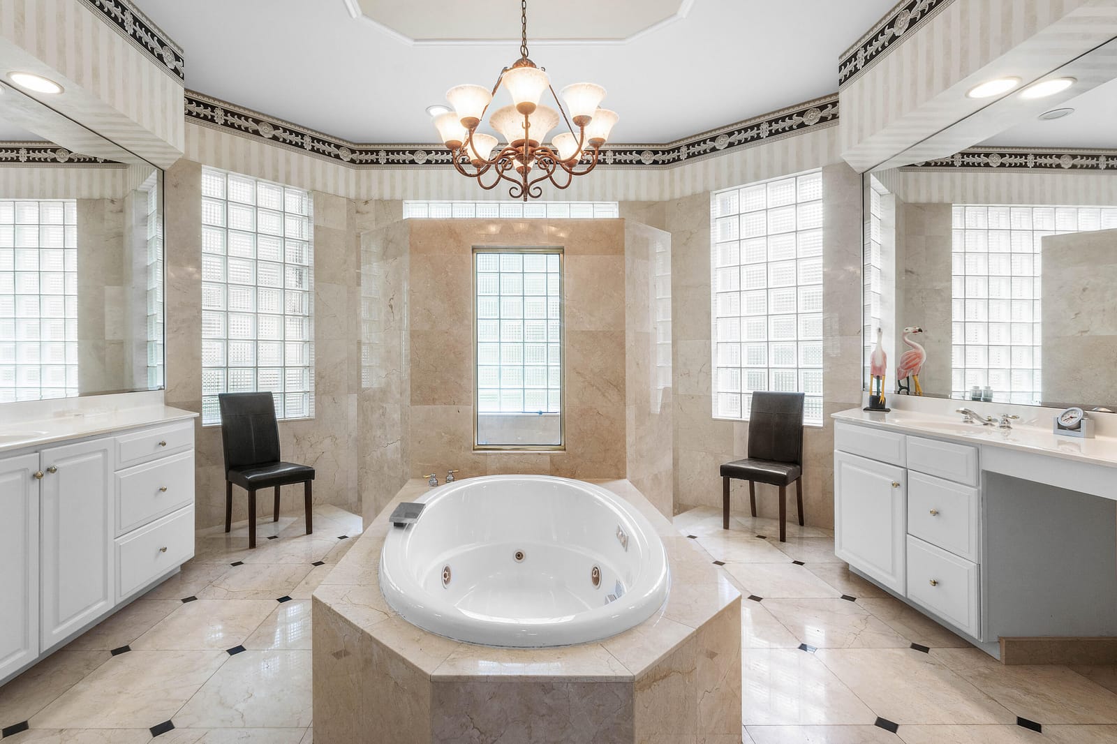 911 Forest Glen Lane, Wellington, FL 33414 photo 12