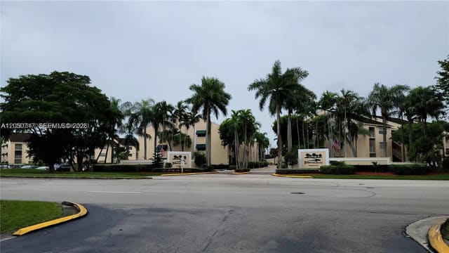 15320 SW 106th Terrace 1115, Miami, FL 33196
