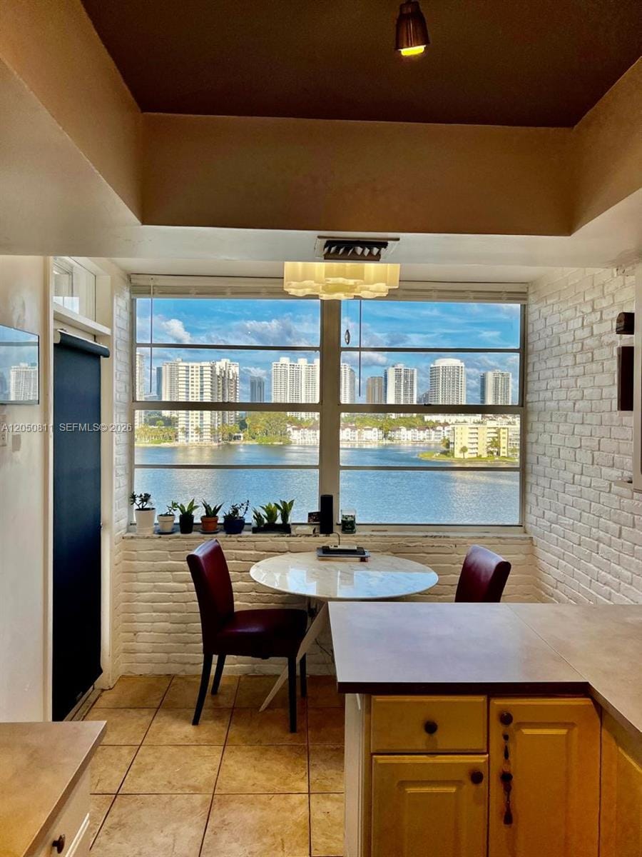 18041 Biscayne Boulevard 804, Aventura, FL 33160 photo 2