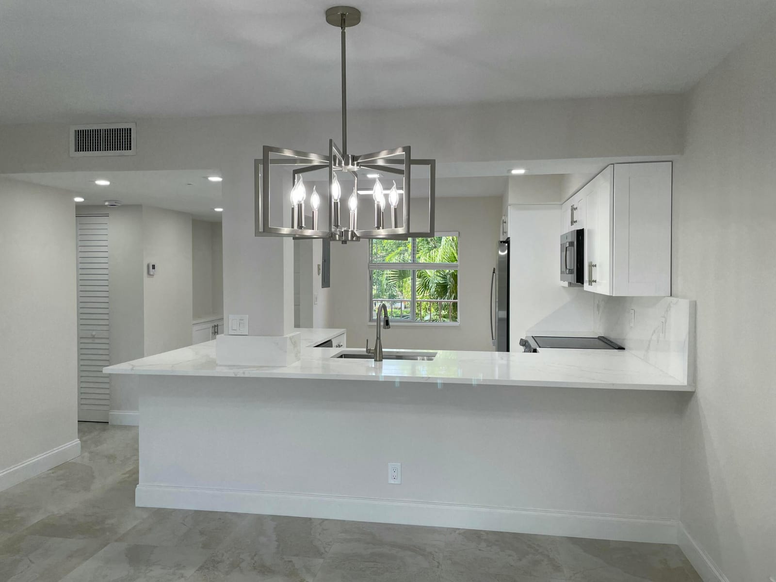 7321 Amberly Lane 302 — photo 3