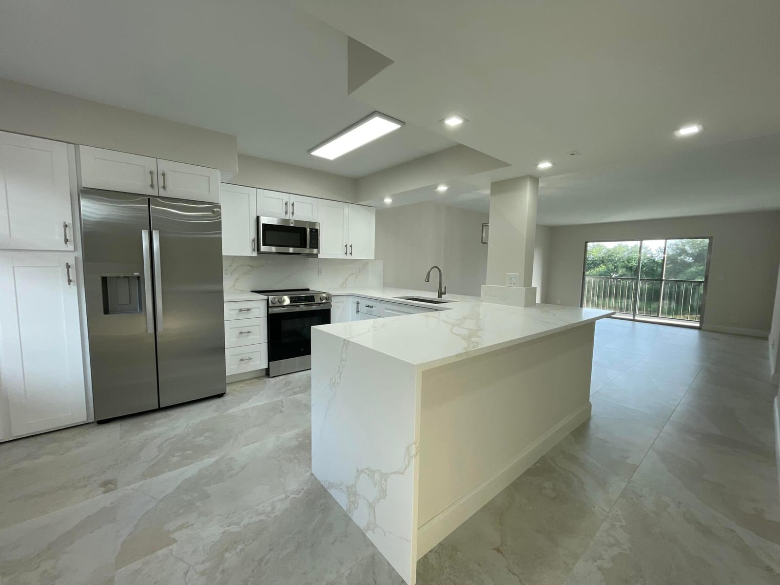 7321 Amberly Lane 302, Delray Beach, FL 33446