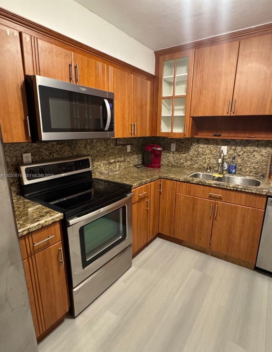 7300 NW 17th Street 408, Plantation, FL 33313