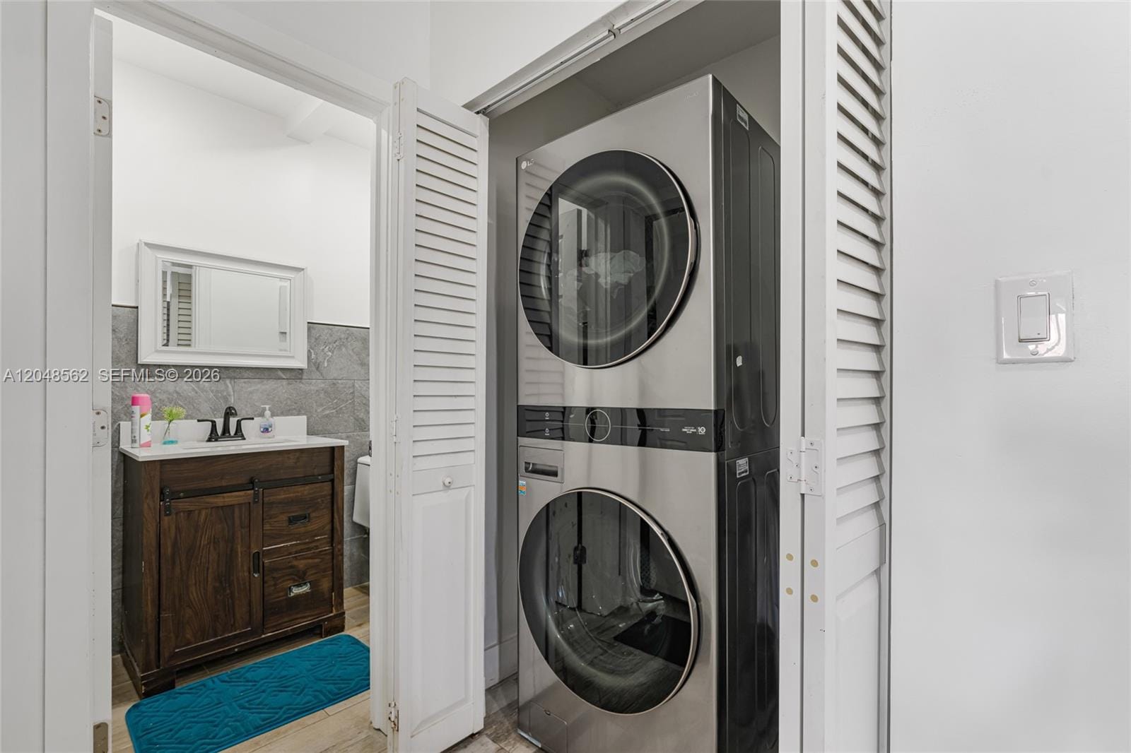 2275 NW 30th Street 0 — photo 12