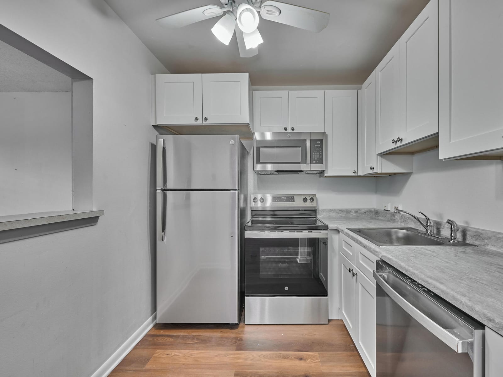 325 Mansfield Drive 325 H — photo 5
