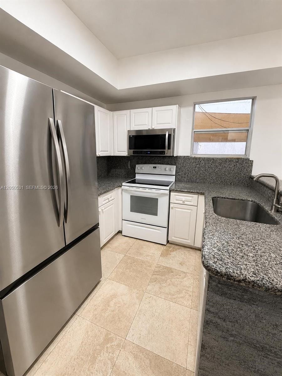 5230 NW 109th Avenue 4 — photo 7