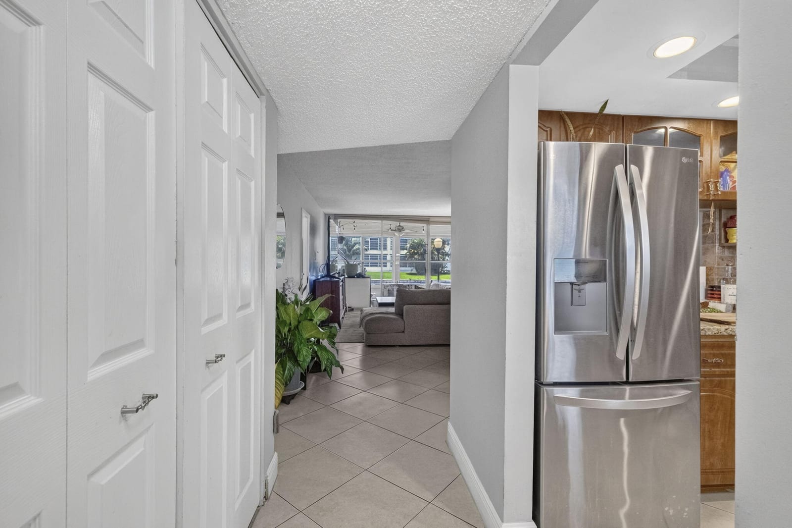 8360 Sands Point Boulevard G102 — photo 6
