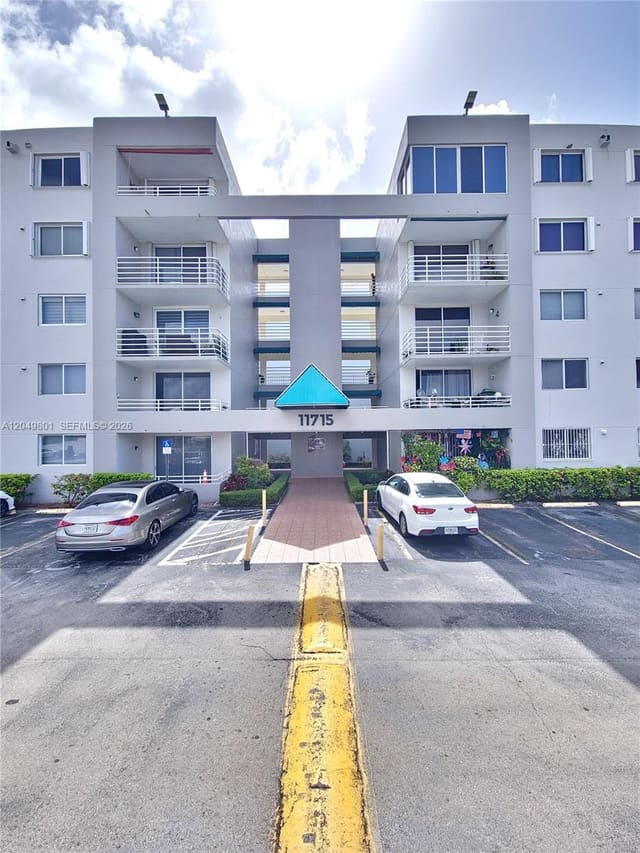 11715 SW 18th Street 506, Miami, FL 33175